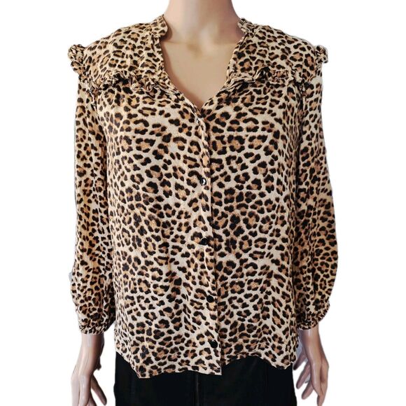 Jessica Simpson Tops - Jessica Simpson Animal Print Blouse Women's Size Medium